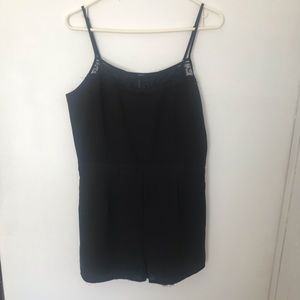 3/$20 ****Forever 21 black romper🍁